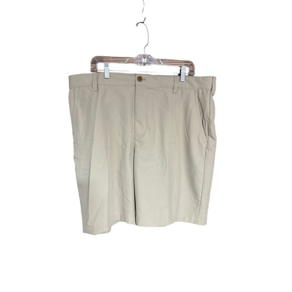 IZOD Golf Mens 38 Tan 365 Elastic Waist Shorts